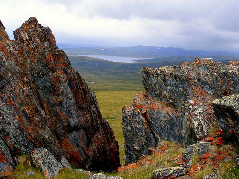 Алтай каменные замки на плато